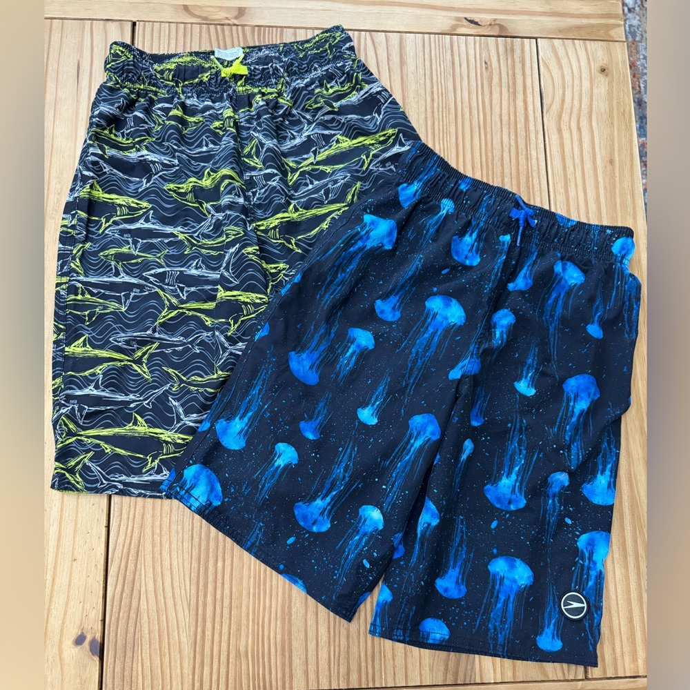 Speedo swim trunks 2 pieces together